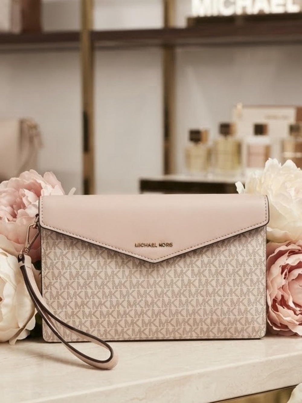 Michael Kors Blush Pink Signature Logo Wristlet Clutch